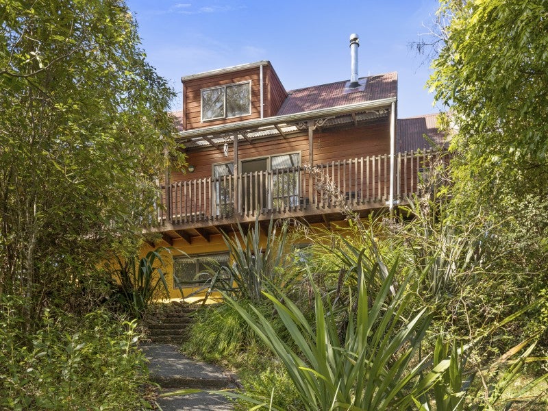 24 Kerkwall Drive, Naenae, Lower Hutt - Carousel 1