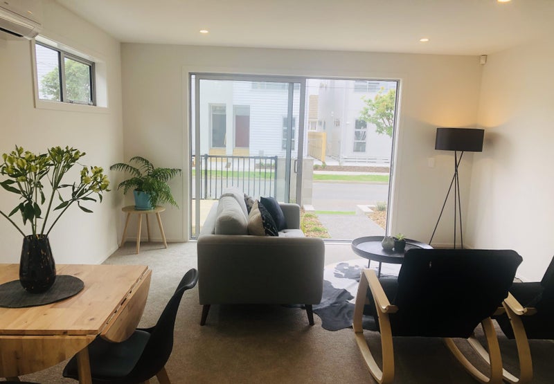 27 Barber Grove, Moera, Lower Hutt - Carousel 2