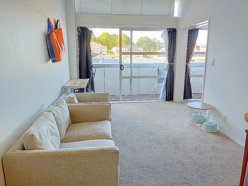 37/8 Clayton Street, Newmarket, Auckland - Carousel 2