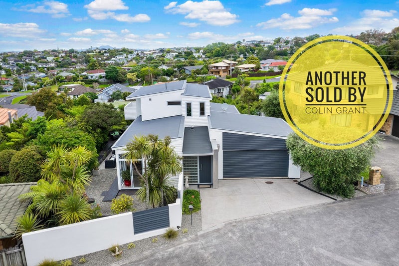 20 Ian Sage Avenue, Torbay, Auckland - Carousel 1