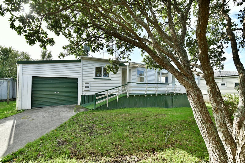 2/54 Garfield Road, Helensville, Auckland - Carousel 1
