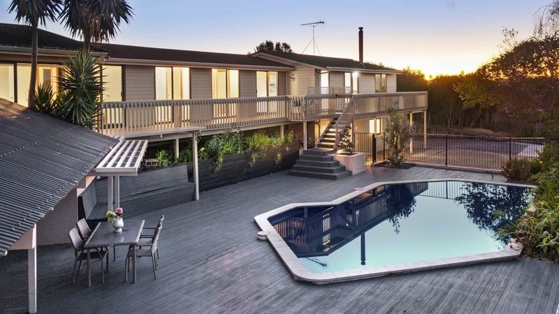 38 Wicklam Lane, Greenhithe, Auckland - Carousel 1