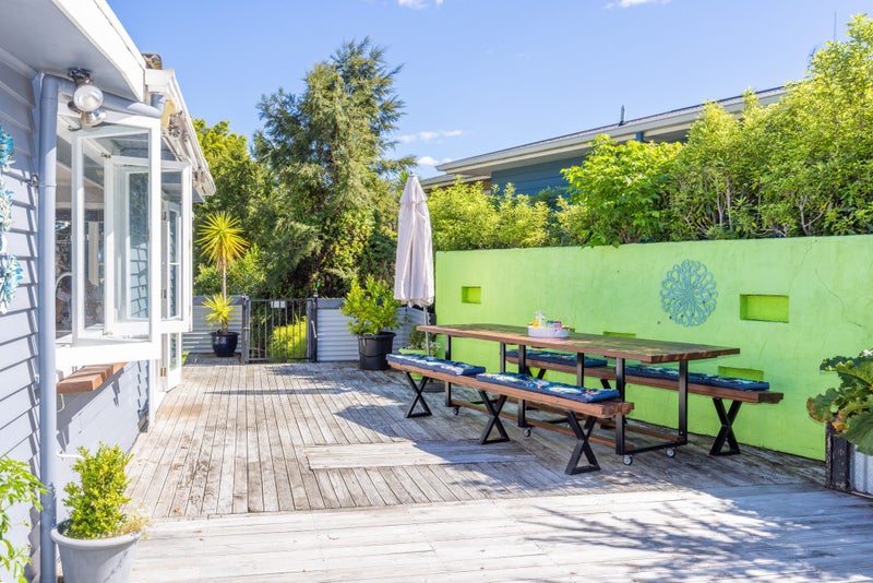 13 Moore Street, Forest Lake, Hamilton - Carousel 50