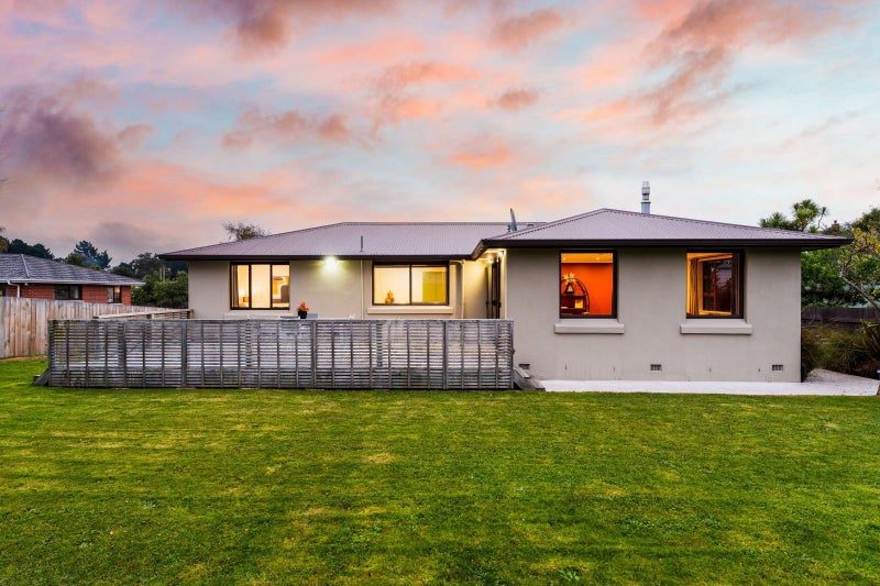 5 Valiant Road, Waldronville, Dunedin - Carousel 1