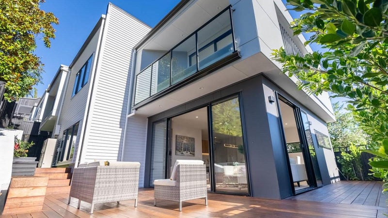 71A Rukutai Street, Orakei, Auckland - Carousel 1