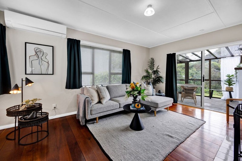 15 Wrantage Street, Westown, New Plymouth - Carousel 2