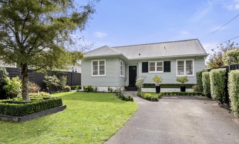 1/215 RIVERSIDE DR, Waterloo, LOWER HUTT - Carousel 1