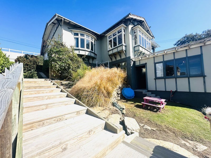 18 Stour Street, Oamaru - Carousel 1