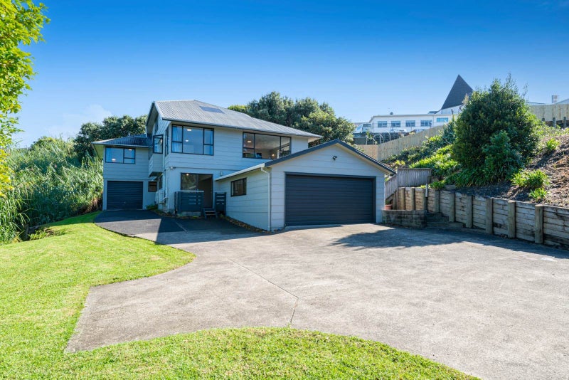 5 Arkles Drive, Arkles Bay, Rodney, Auckland - Carousel 2