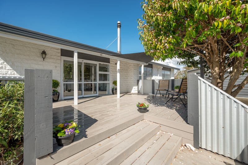 18 Shirtliff Street, Riversdale, Blenheim - Carousel 1