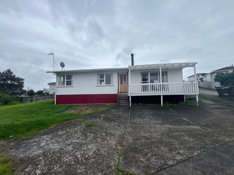 76 Priestley Drive, Bucklands Beach, Auckland - Carousel 2