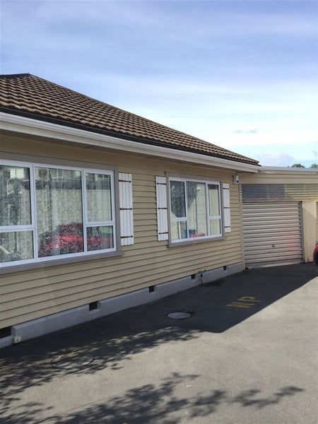 2/8 Cashmere Road, Cashmere, Christchurch - Carousel 1