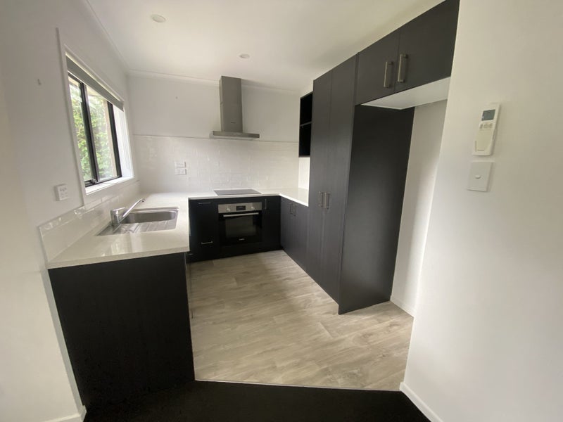 4/15 Alison Street, Hamilton Lake, Hamilton - Carousel 2