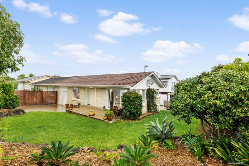 1/16 Northumberland Avenue, Belmont, Auckland - Carousel 18