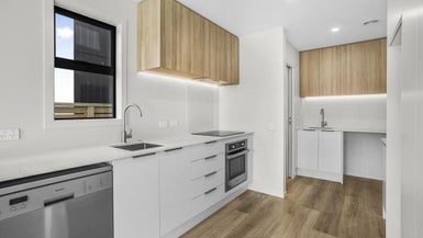 85 Te Ara o Papatahi, Wainuiomata, Lower Hutt - Carousel 1