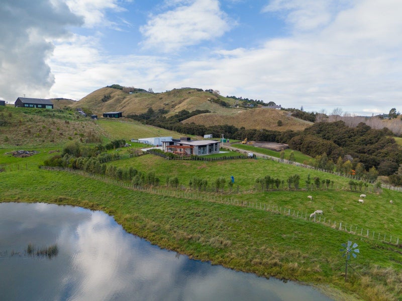 56 Avery Road, Eskdale, Napier - Carousel 2