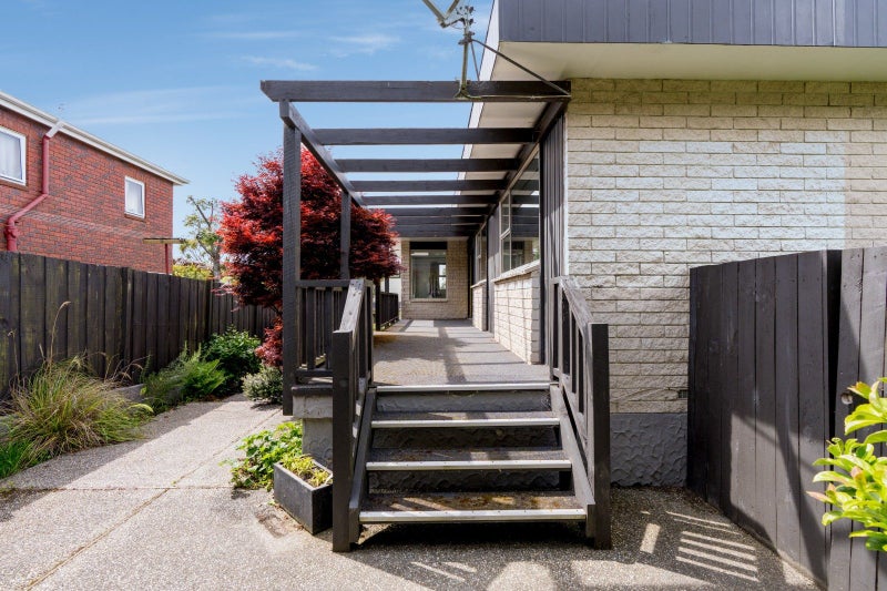 12A Bellevue Street, Belleknowes, Dunedin - Carousel 2