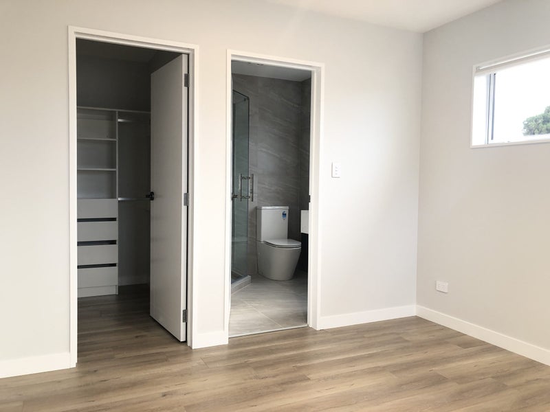 25 Bevyn Street, Castor Bay, Auckland - Carousel 18