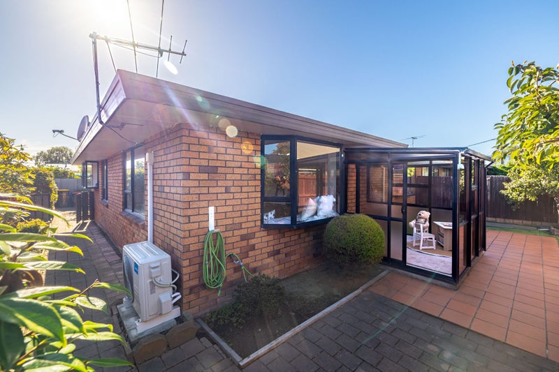 3/19 Wyndham Street, Papanui, Christchurch - Carousel 1