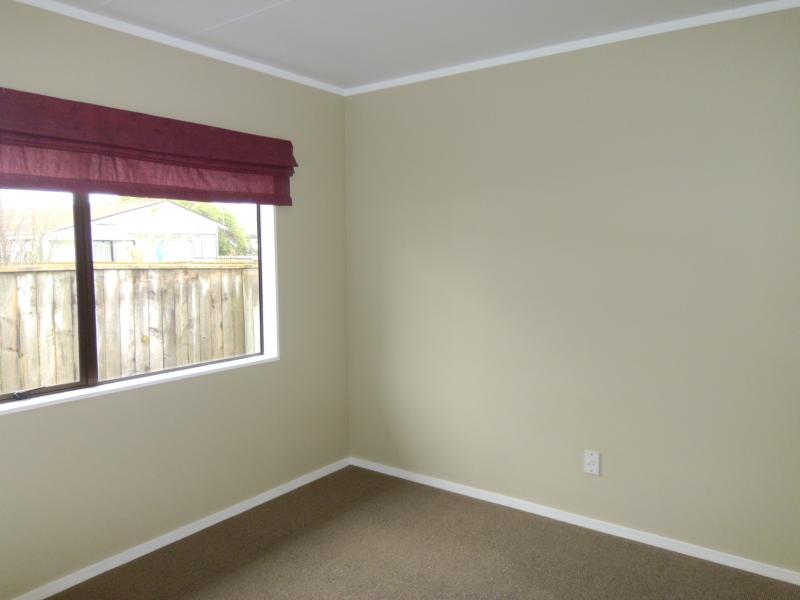 42A Raglan Avenue, Cloverlea, Palmerston North - Carousel 10