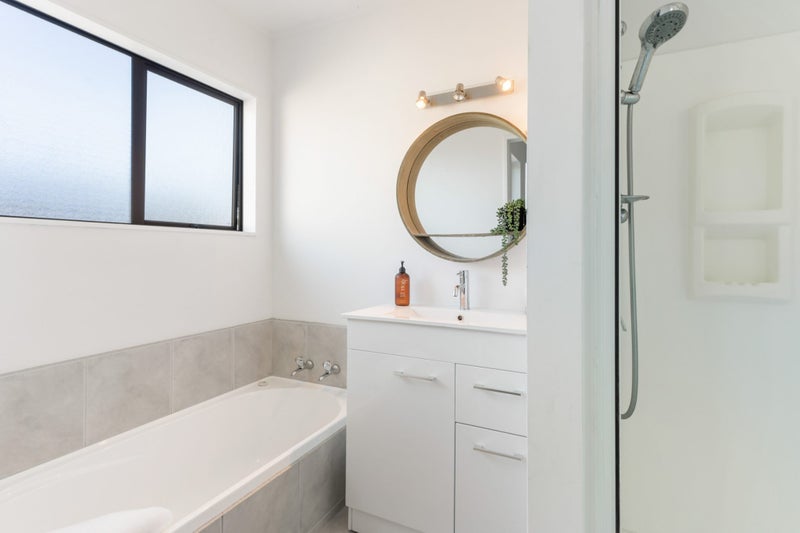 75B College Rd, Northcote, North Shore City - Carousel 13