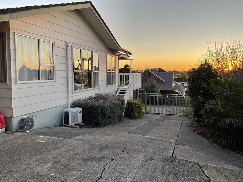19A Rodney Street, Howick, Auckland - Carousel 12