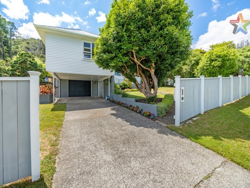 97 Manuka Street, Stokes Valley, Lower Hutt - Carousel 26