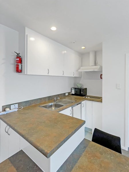 19/54 Hill Street, Thorndon, Wellington - Carousel 2