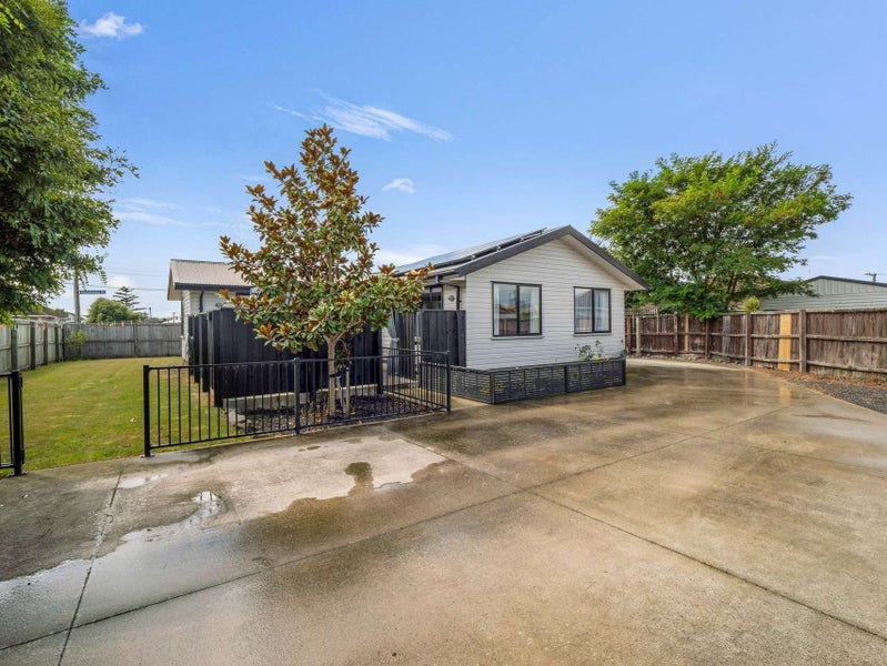 14 Portchester Street, Aranui, Christchurch - Carousel 1