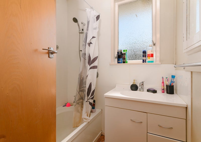 16 Euan Street, Mangakakahi, Rotorua - Carousel 15