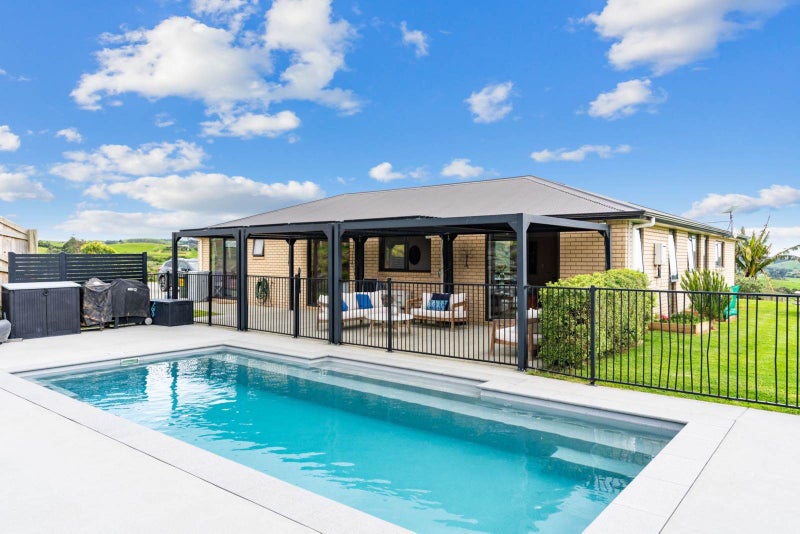 28 West Farm Drive, Wellsford - Carousel 1