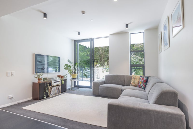 108/8 Kingsland Terrace, Kingsland, Auckland - Carousel 2