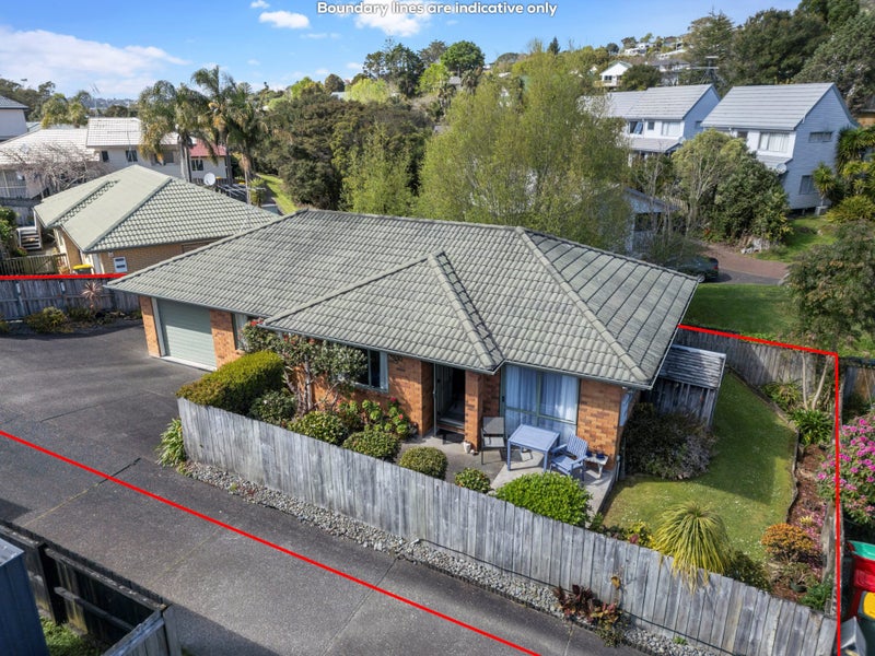 1/21 Mably Court, Stanmore Bay, Whangaparaoa - Carousel 1