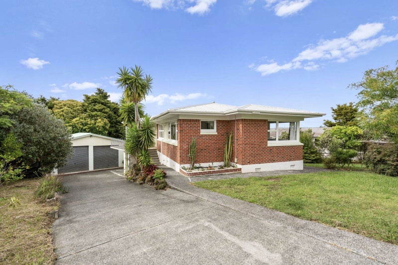 41 Memorial Drive, Parahaki, Whangarei - Carousel 1