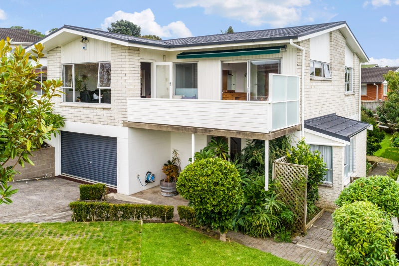 48 Littlejohn Street, Hillsborough, Auckland - Carousel 2