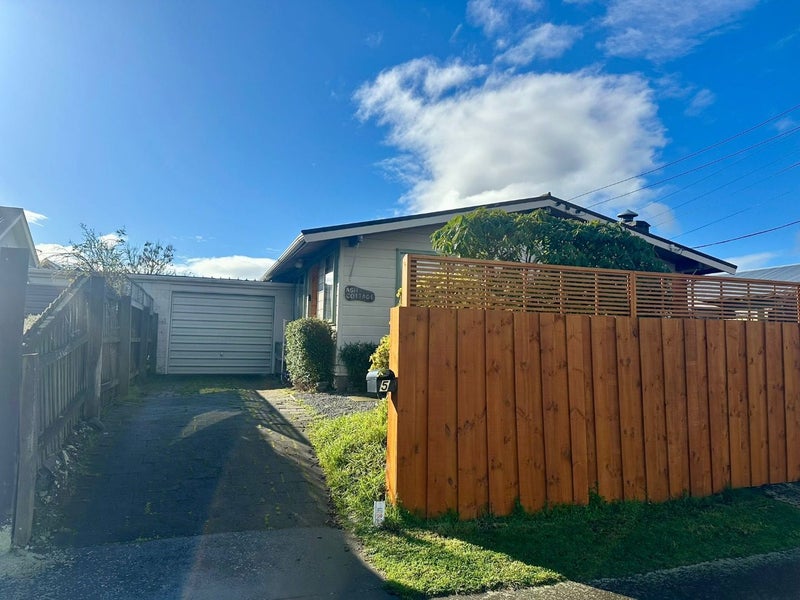 5 Prossers Road, Saint Martins, Christchurch - Carousel 2