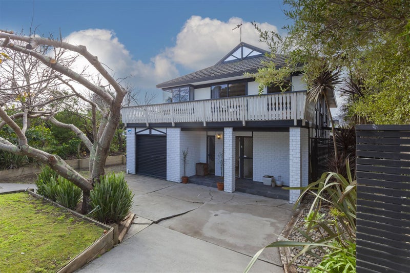 300 Rosetta Road, Raumati Beach, Paraparaumu - Carousel 1