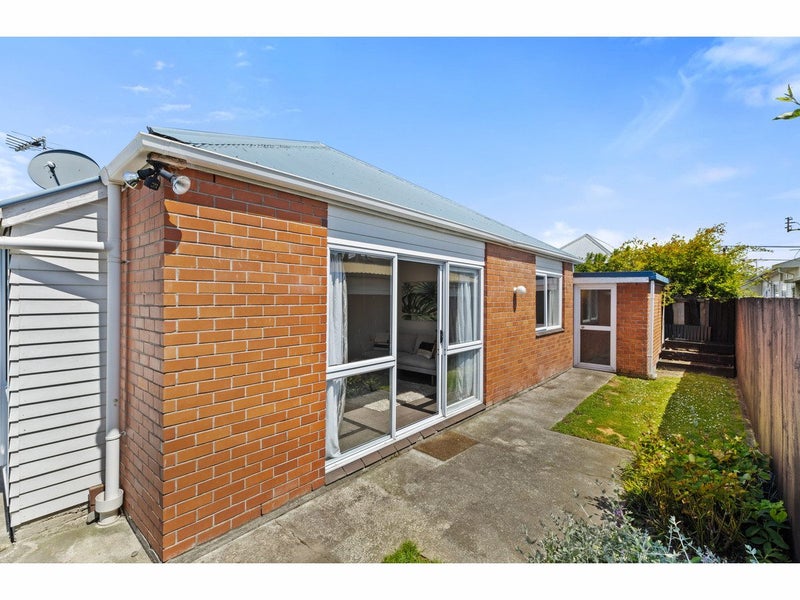1/12A Sylvan Street, Hillmorton, Christchurch - Carousel 2