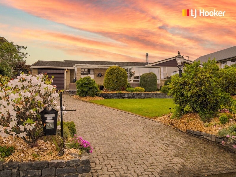 26 Walton Park Avenue, Fairfield, Dunedin - Carousel 1