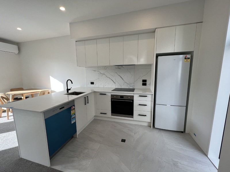 7/16 Rutherford Street, Woolston, Christchurch - Carousel 2
