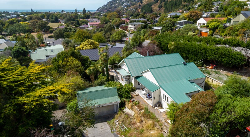 14 Evans Pass Road, Sumner, Christchurch - Carousel 1
