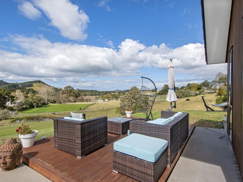 14 Mangakino Lane, Kamo - Carousel 25