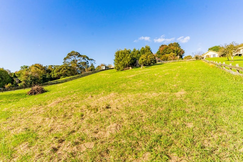 236 Point View Drive, East Tamaki Heights, Auckland - Carousel 39