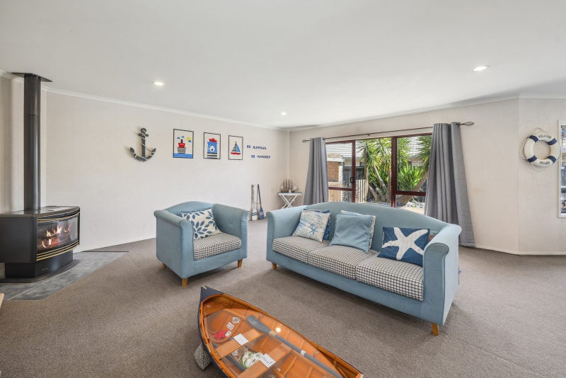 9 Frame Place, Owhata, Rotorua - Carousel 2