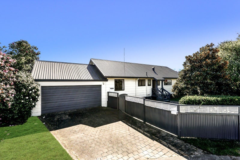 27 Rutland Street, Fairview Downs, Hamilton - Carousel 2