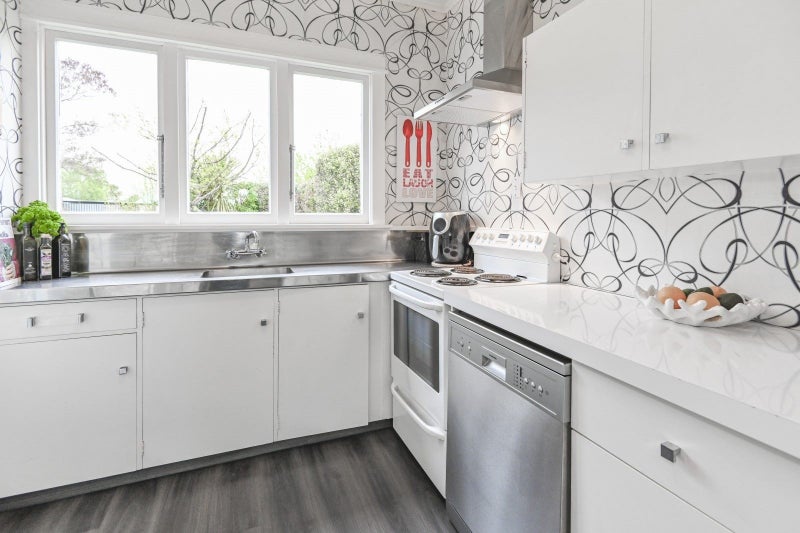 310 Beresford Street, Saint Leonards, Hastings - Carousel 2