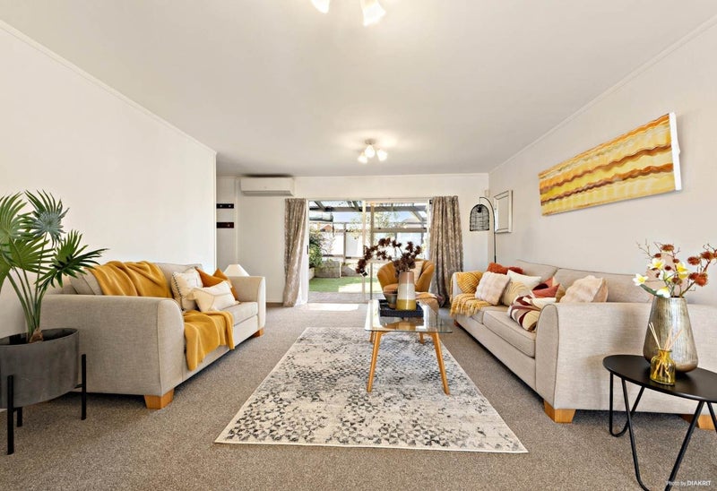 2/45 Astley Avenue, New Lynn, Auckland - Carousel 2