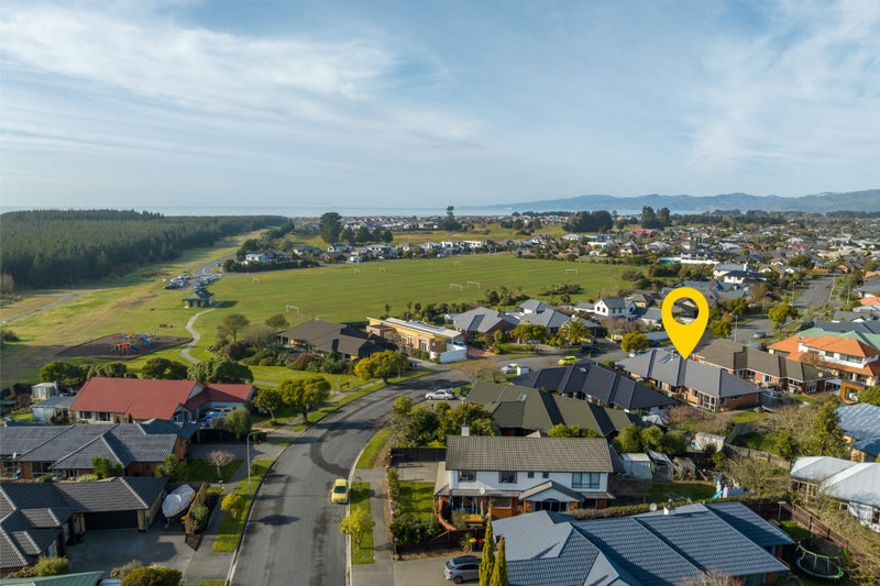 36 Forest Drive, Parklands, Christchurch - Carousel 2