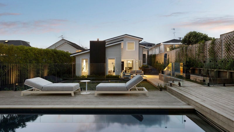 7 Bungalow Avenue, Point Chevalier, Auckland - Carousel 1