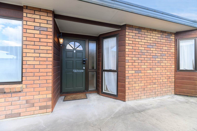 1/11 Javelin Place, West Harbour, Auckland - Carousel 2